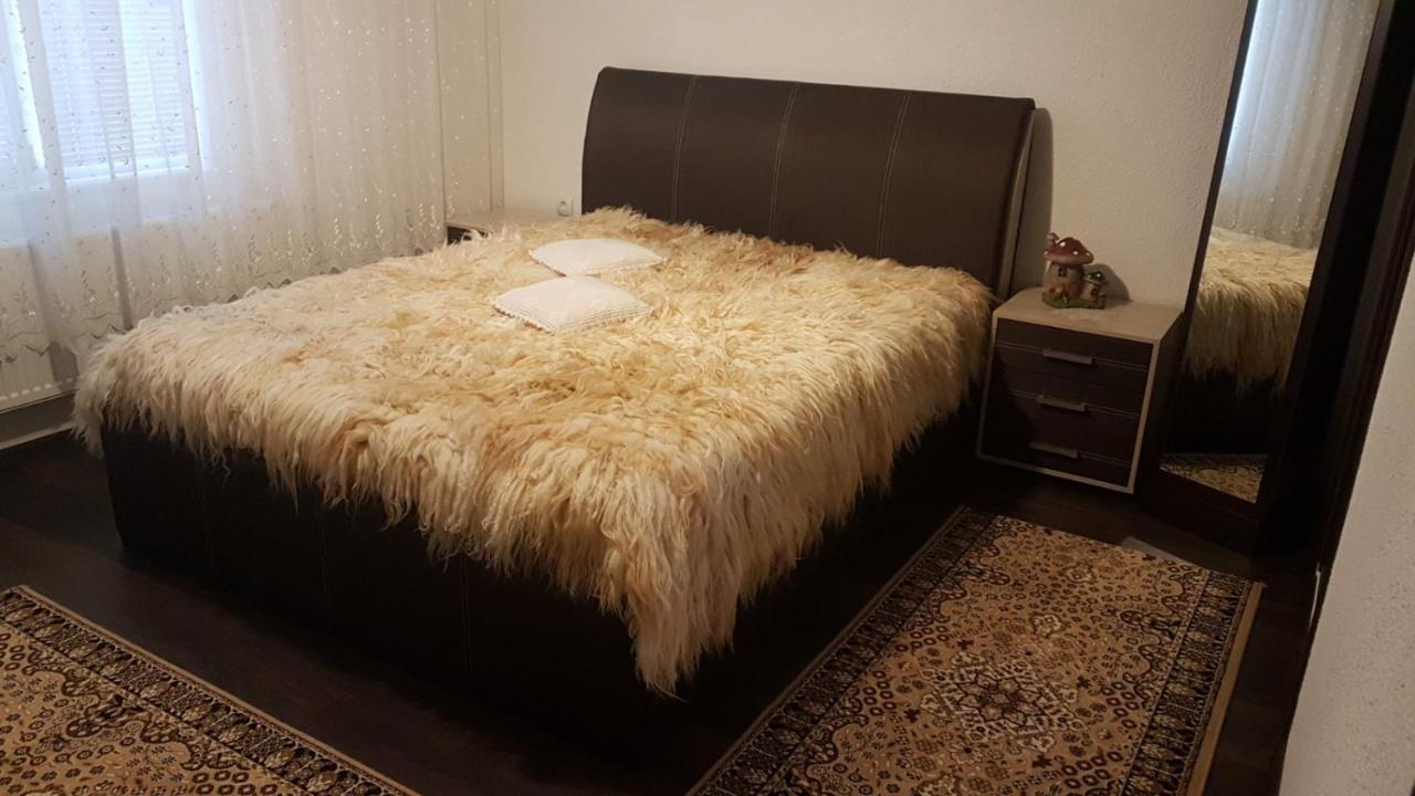 Къща За Гости "Люнгови" Zmeitsa Luaran gambar